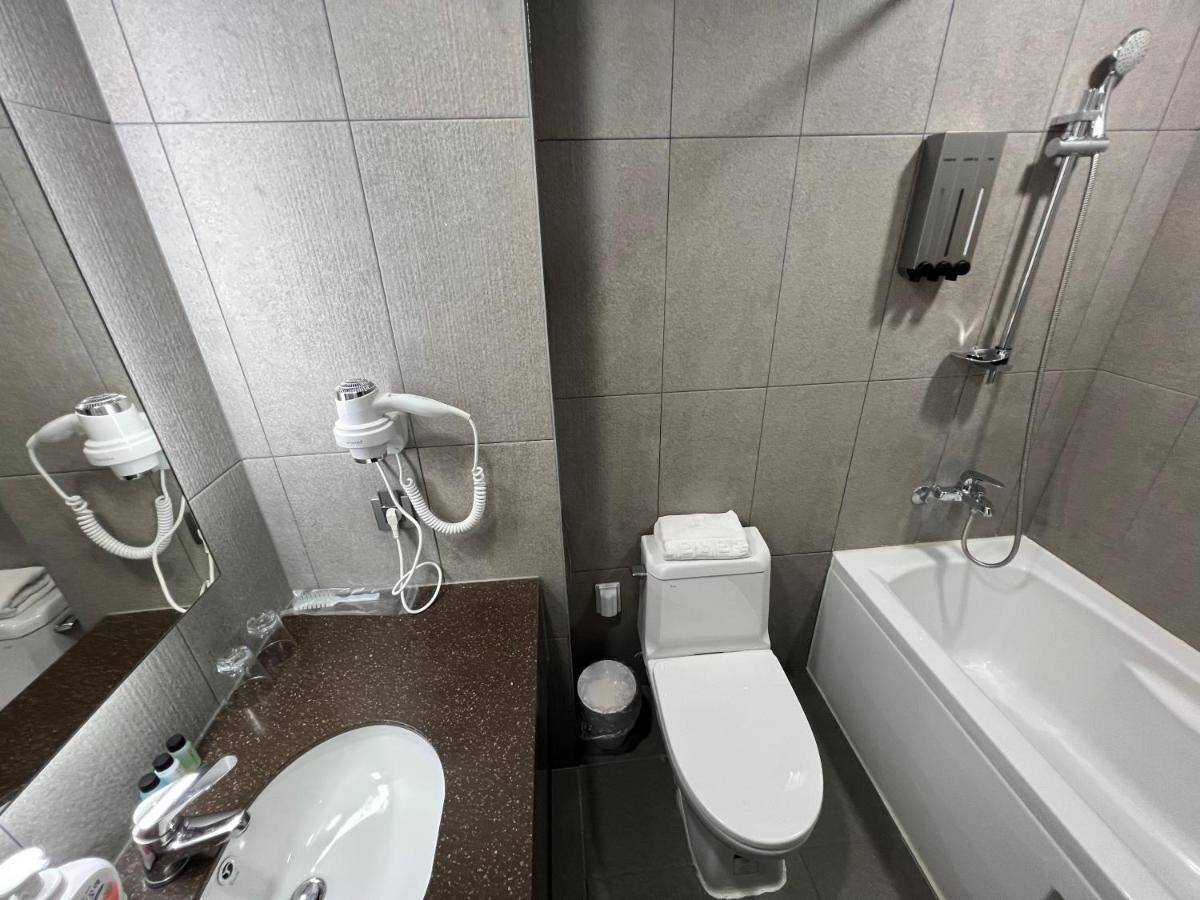 Incheon Rivieraverium Hotel Экстерьер фото