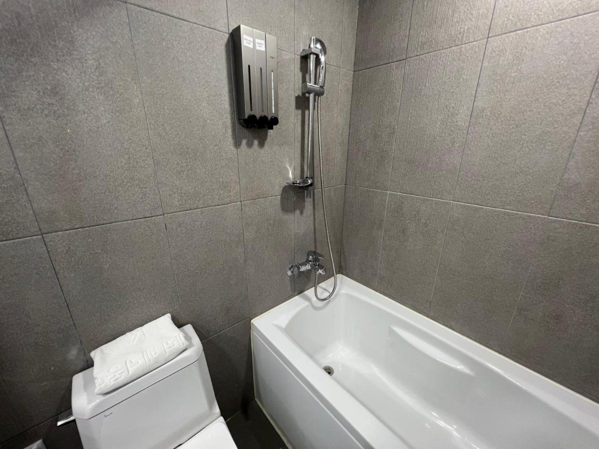 Incheon Rivieraverium Hotel Экстерьер фото